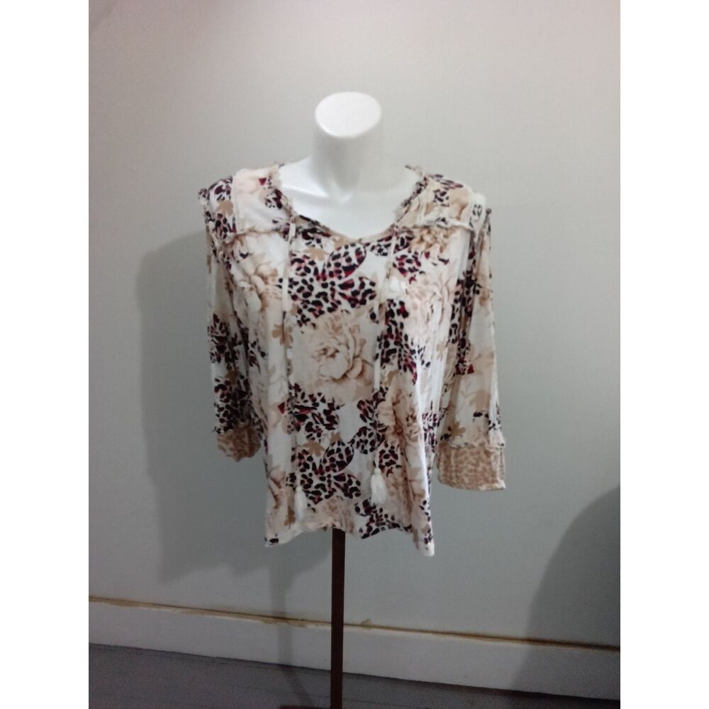 Cato Women's Animal Print Tunic Top Tie Neck Ruffle Size 18/20W
